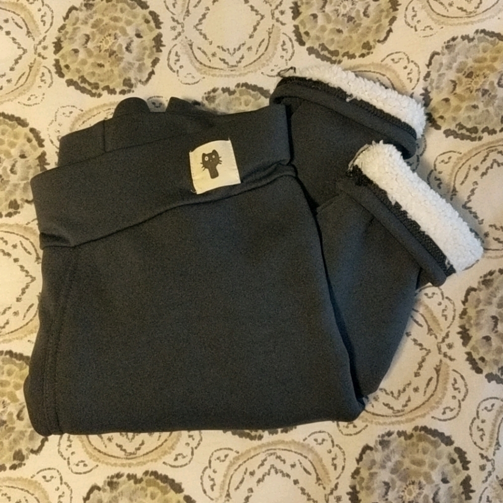 Fuzzy Lined Grey Leggings